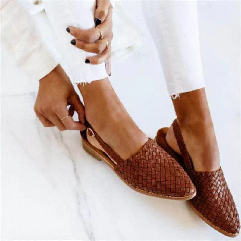 Clara - Klasyczne wygodne buty wsuwane