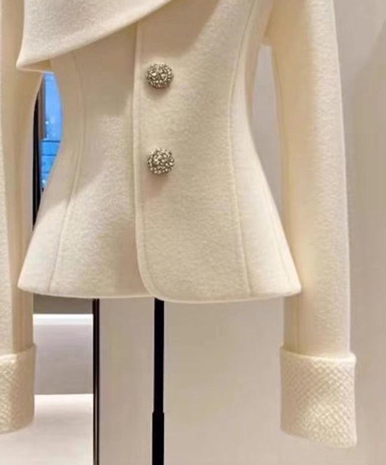 Lola - Elegancki blezer z guzikami