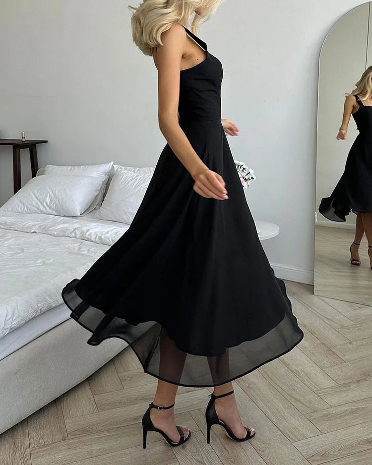 NOMI - Elegancka Długa Sukienka z Półprzezroczystego Chiffonu