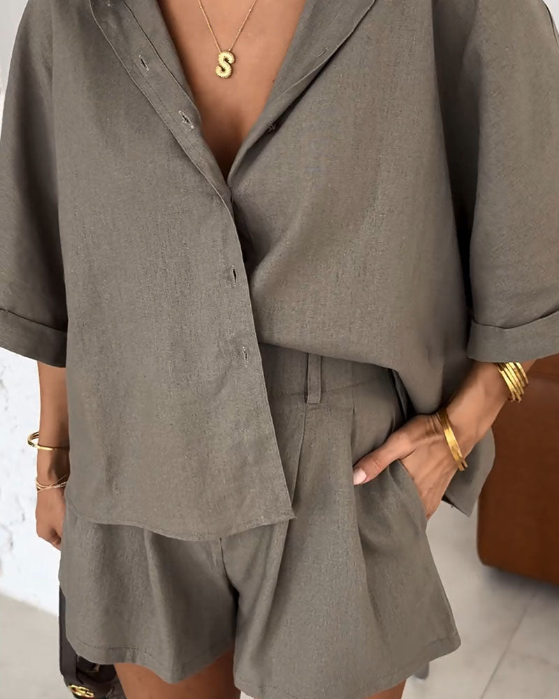 Laura | Zestaw z luźną bluzką i szortami