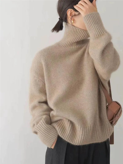 LINEA | Sweter z wysokim kołnierzem