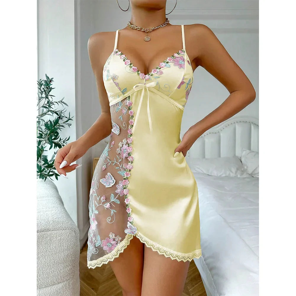 Lia™ | Elegancka koszula nocna z kwiatowym wzorem
