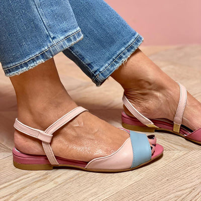 Roselina | Różowe asymetryczne sandały w stylu color block